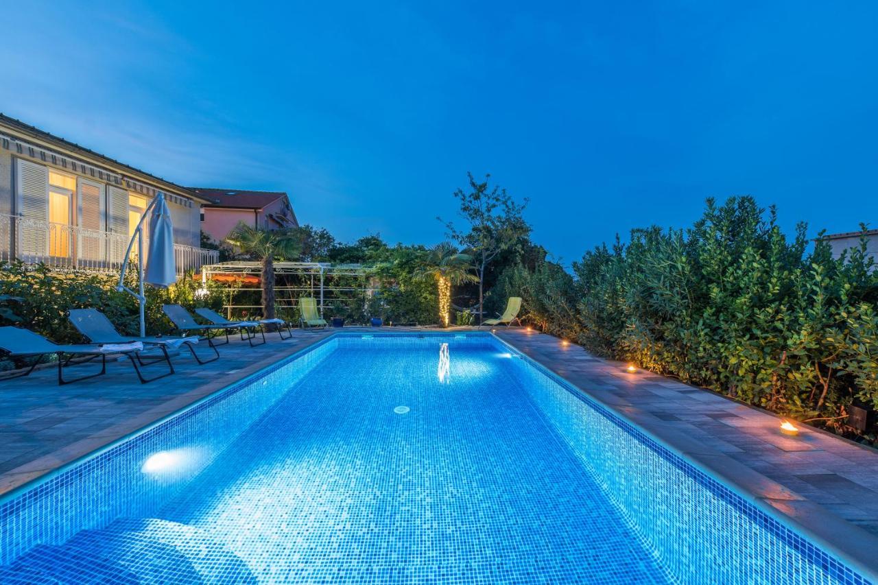 Villa Emilia Vodice Eksteriør billede