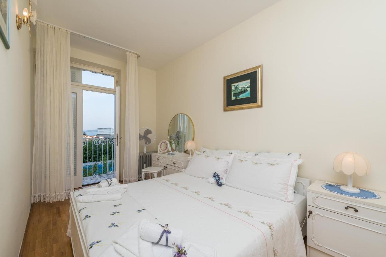 Villa Emilia Vodice Eksteriør billede