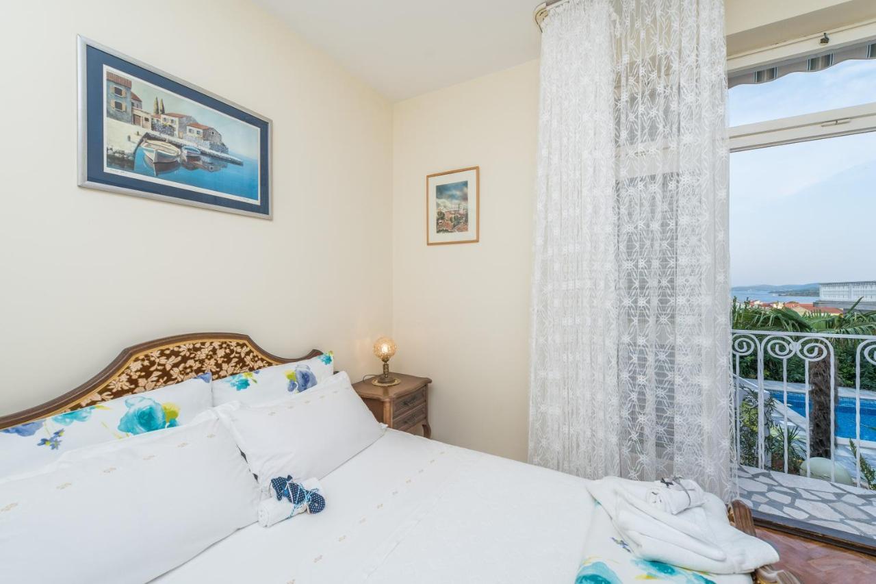 Villa Emilia Vodice Eksteriør billede